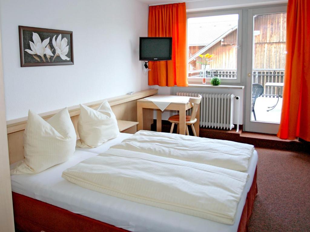 Gasthof Roessle Rieden Kamer foto
